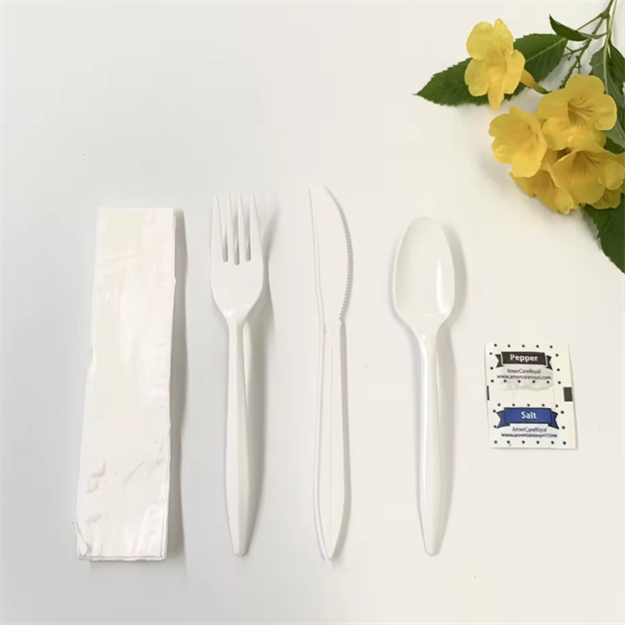 plastic cutlery from MMCIS GROUP